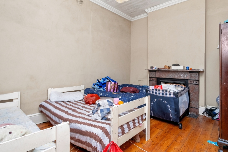 6 Bedroom Property for Sale in Woodstock Western Cape